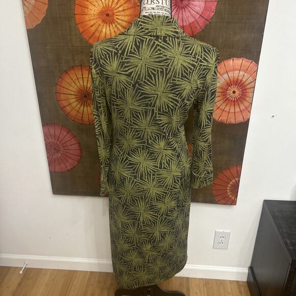 Diane Von Furstenberg 100% Silk Shirt Dress Chrysanthemum Print Classic Sz 8 - Picture 2 of 6